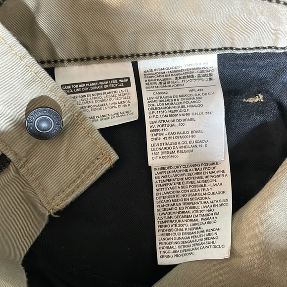 2 Pairs Men’s Levis 34x30 - Picture 6 of 8